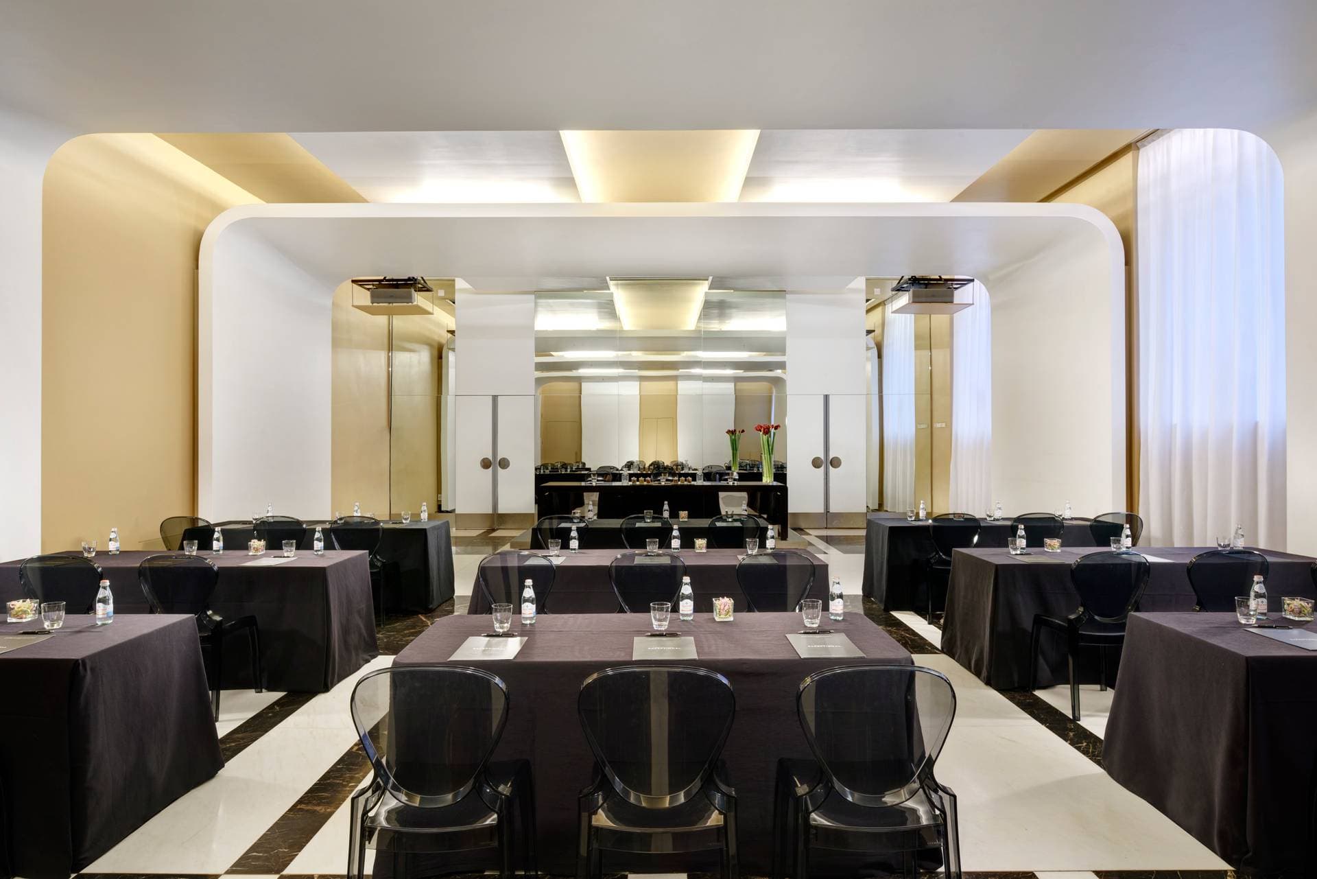 Palazzo Montemartini Rome, A Radisson Collection Hotel 9