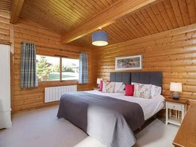 South Winchester Lodges 11