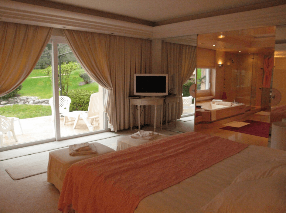 The Californian House 25