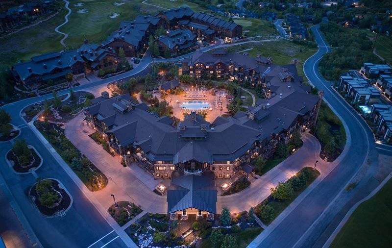 Waldorf Astoria Park City 7