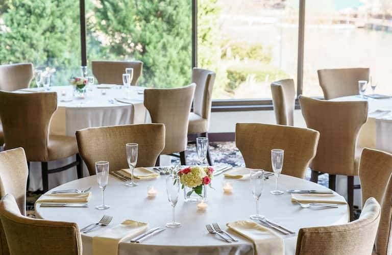 Hilton Charlotte University Place 22