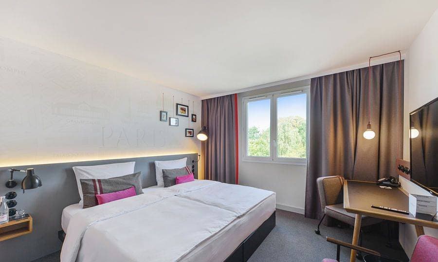 Pentahotel Paris CDG Airport 11