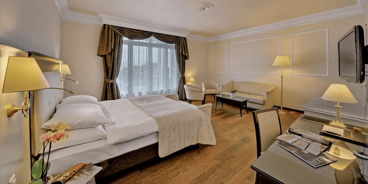 Le Grand Hotel Suisse Majestic 24