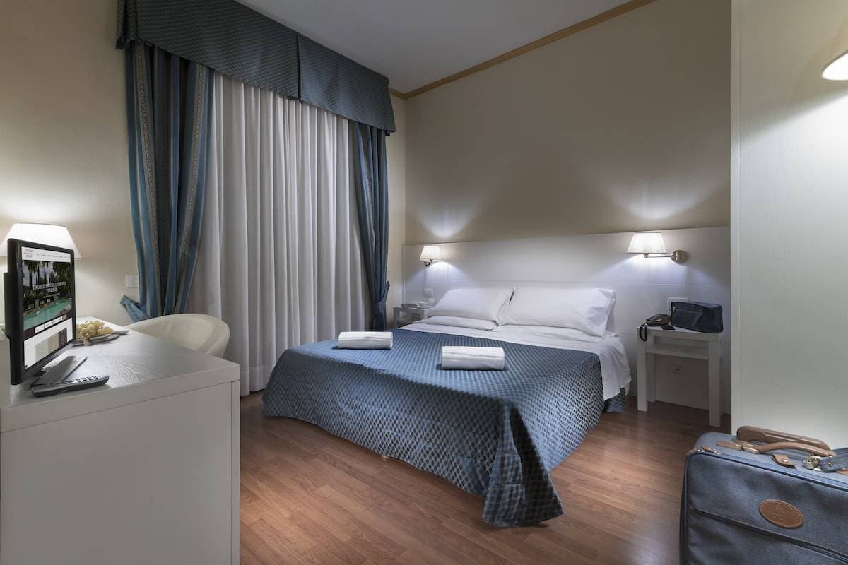 Hotel 2 Mari 7