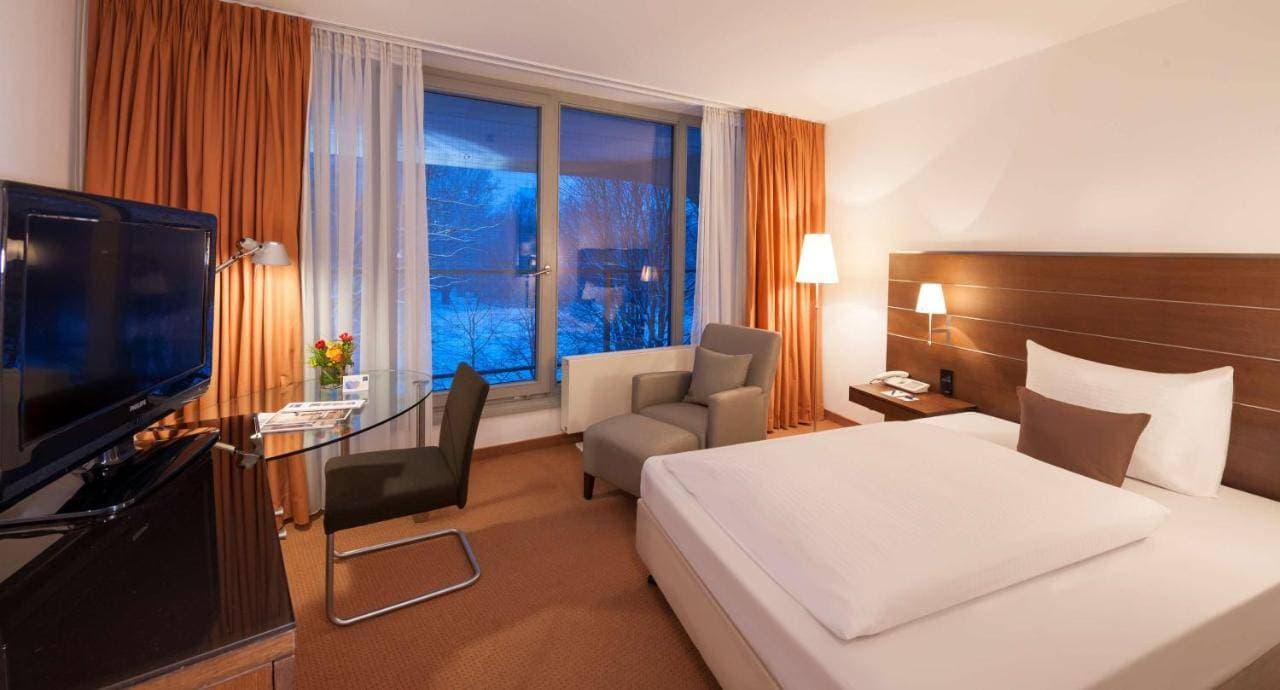 Hotel Dorint An der Kongresshalle Augsburg 8