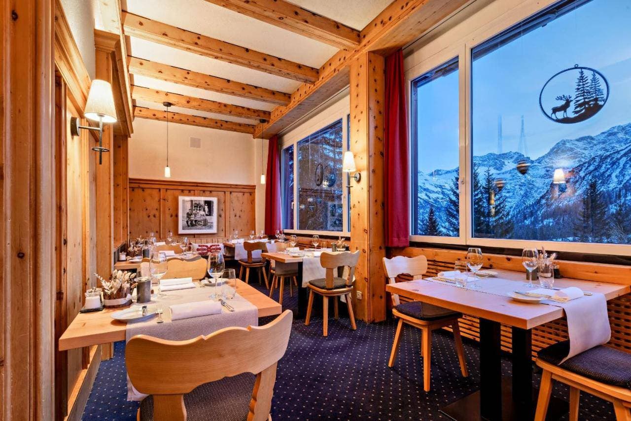 Blatter's Arosa Hotel 10