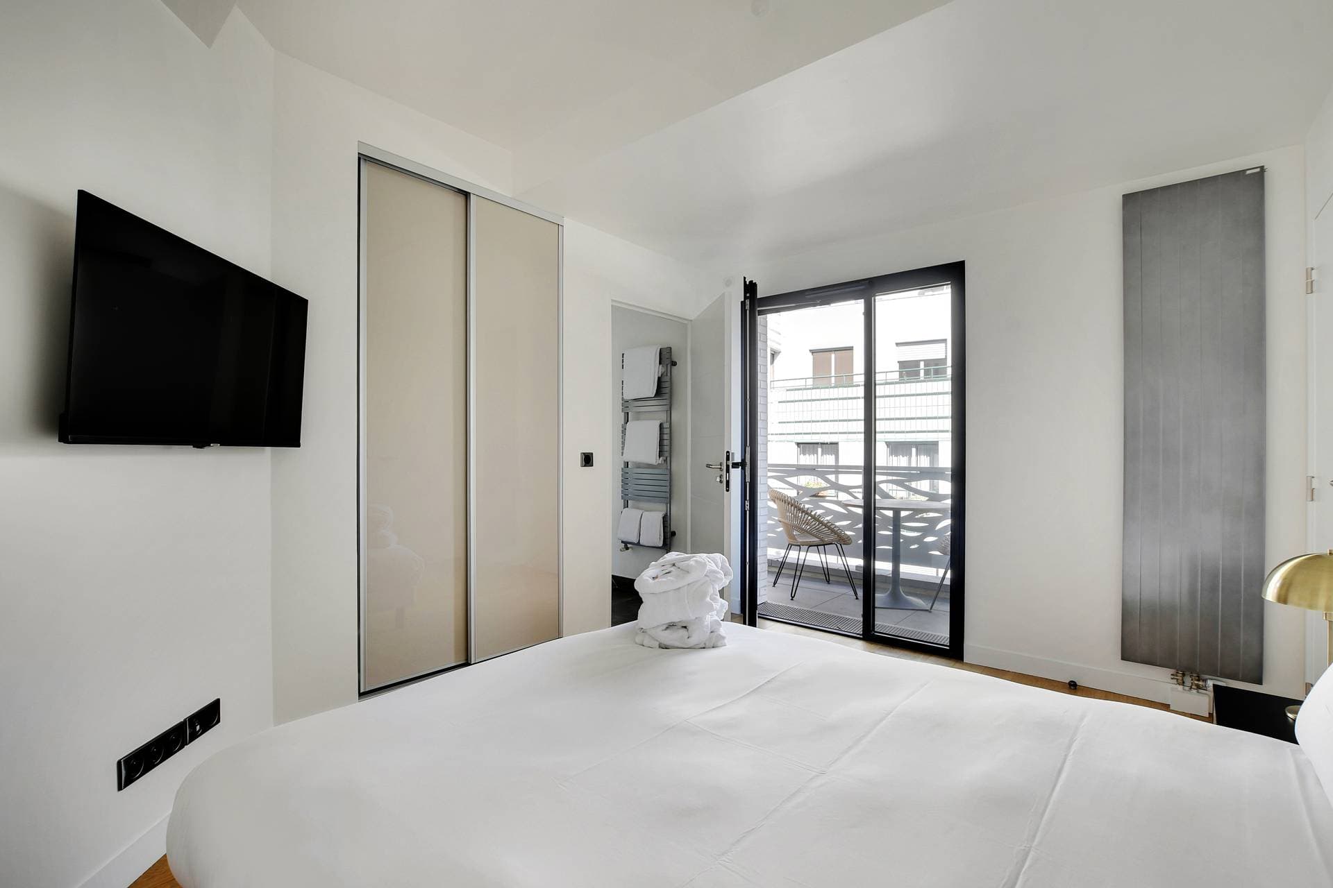 L'Hôtel d'art Drawing house 23
