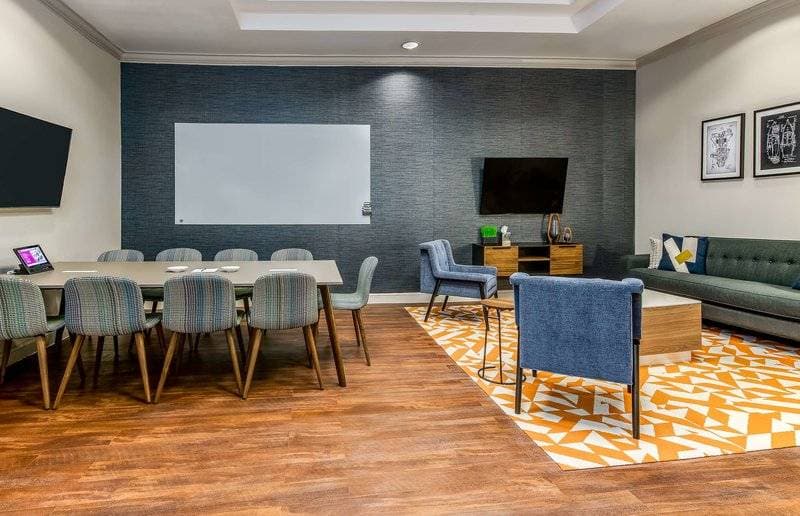 Sonesta Charlotte Lower South End 12