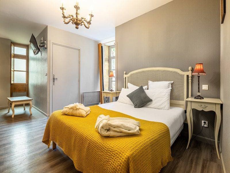 Hôtel et Restaurant La Couleuvrine 6