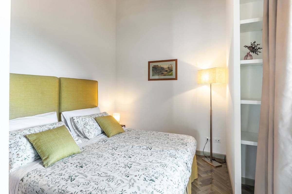 Borgo Mattei 25