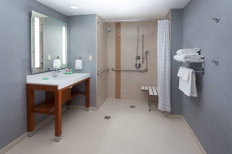 Hyatt Place Austin Downtown 22