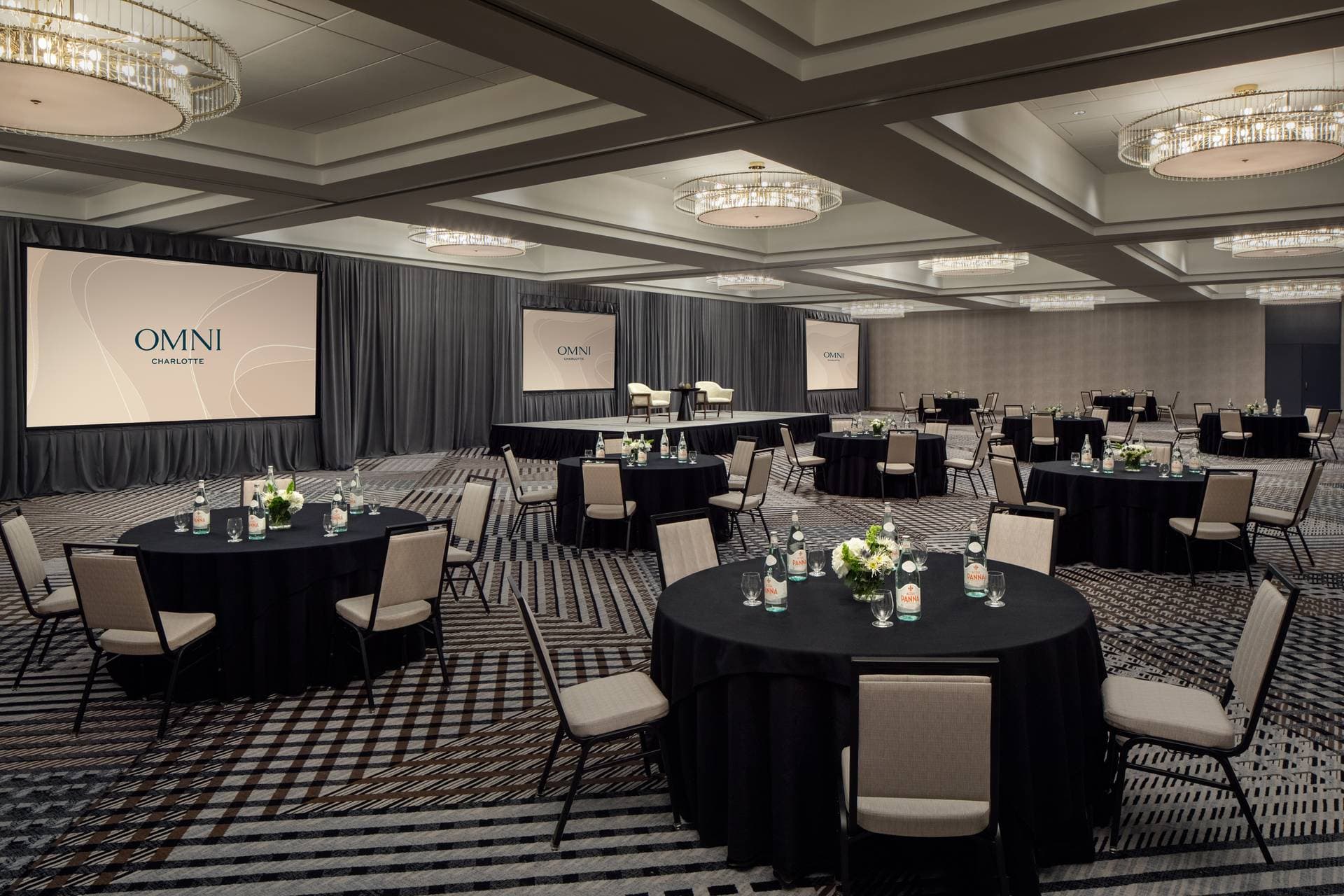Omni Charlotte Hotel 28