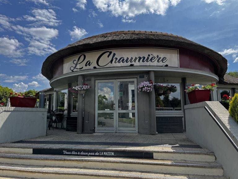 LA CHAUMIÈRE 1