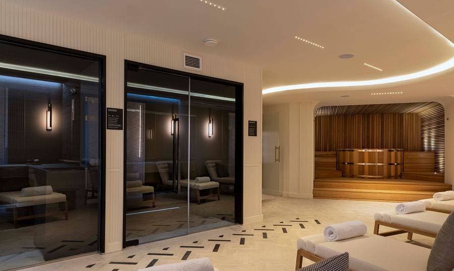 Maison Rouge 9