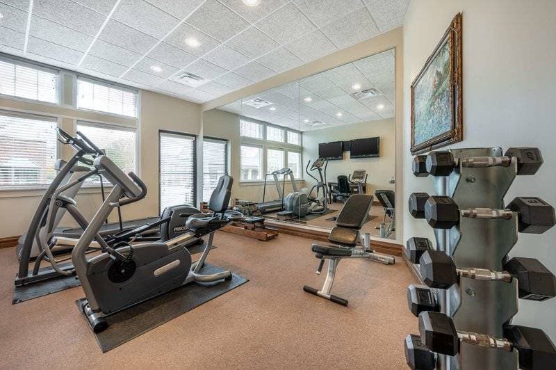 Best Western Premier Mariemont Inn 44