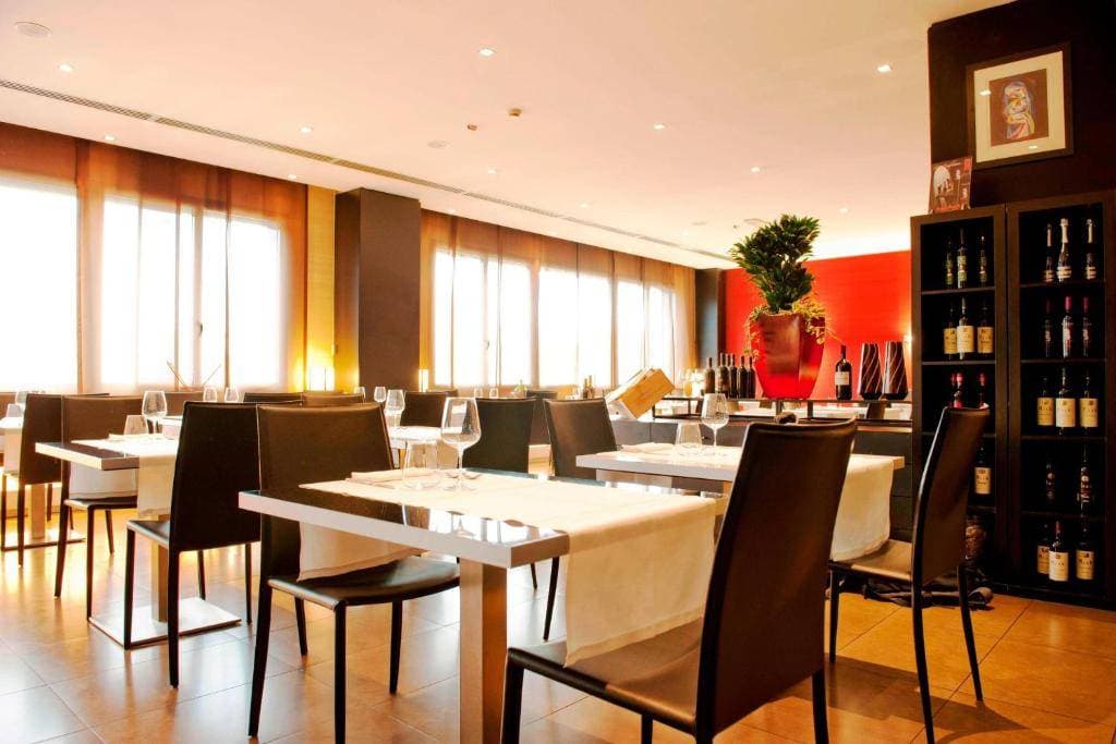 AC Hotel Padova by Marriott 8