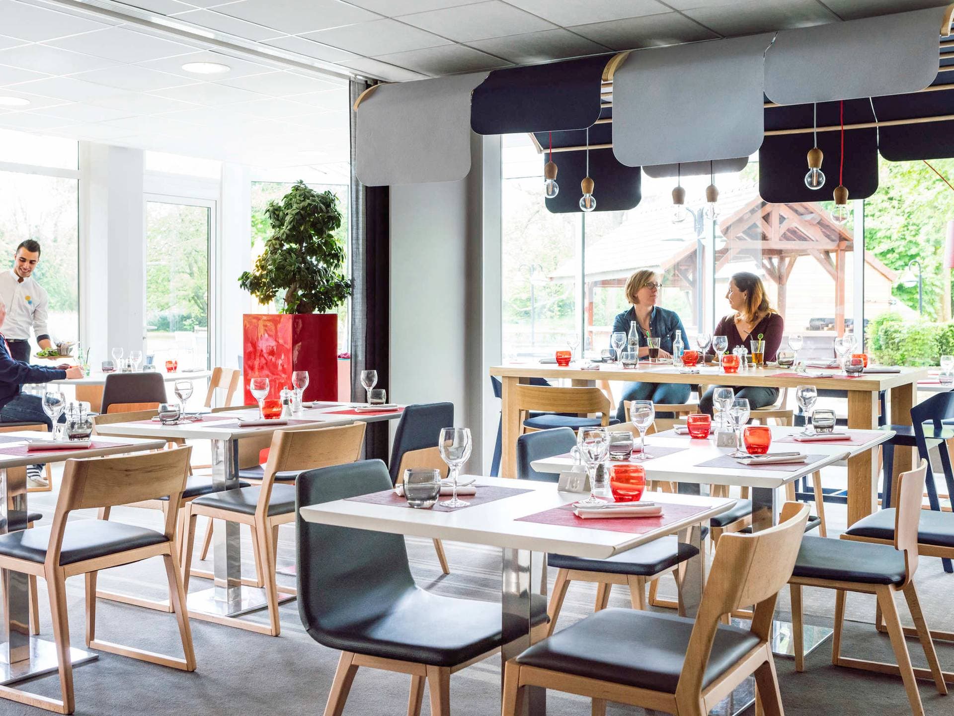 Novotel Paris Saclay 7