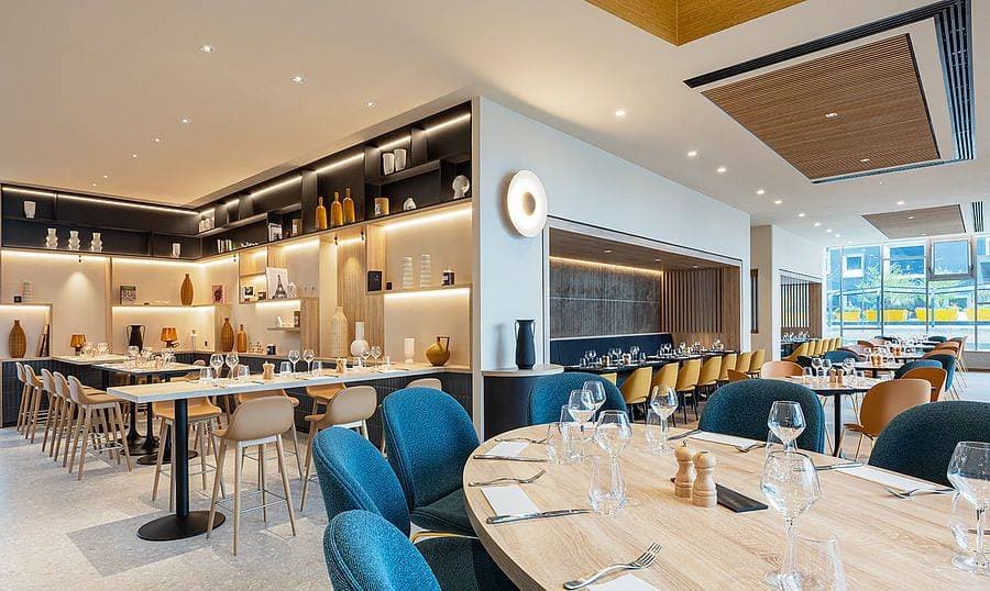 Courtyard By Marriott Central Airport Paris CDG 3