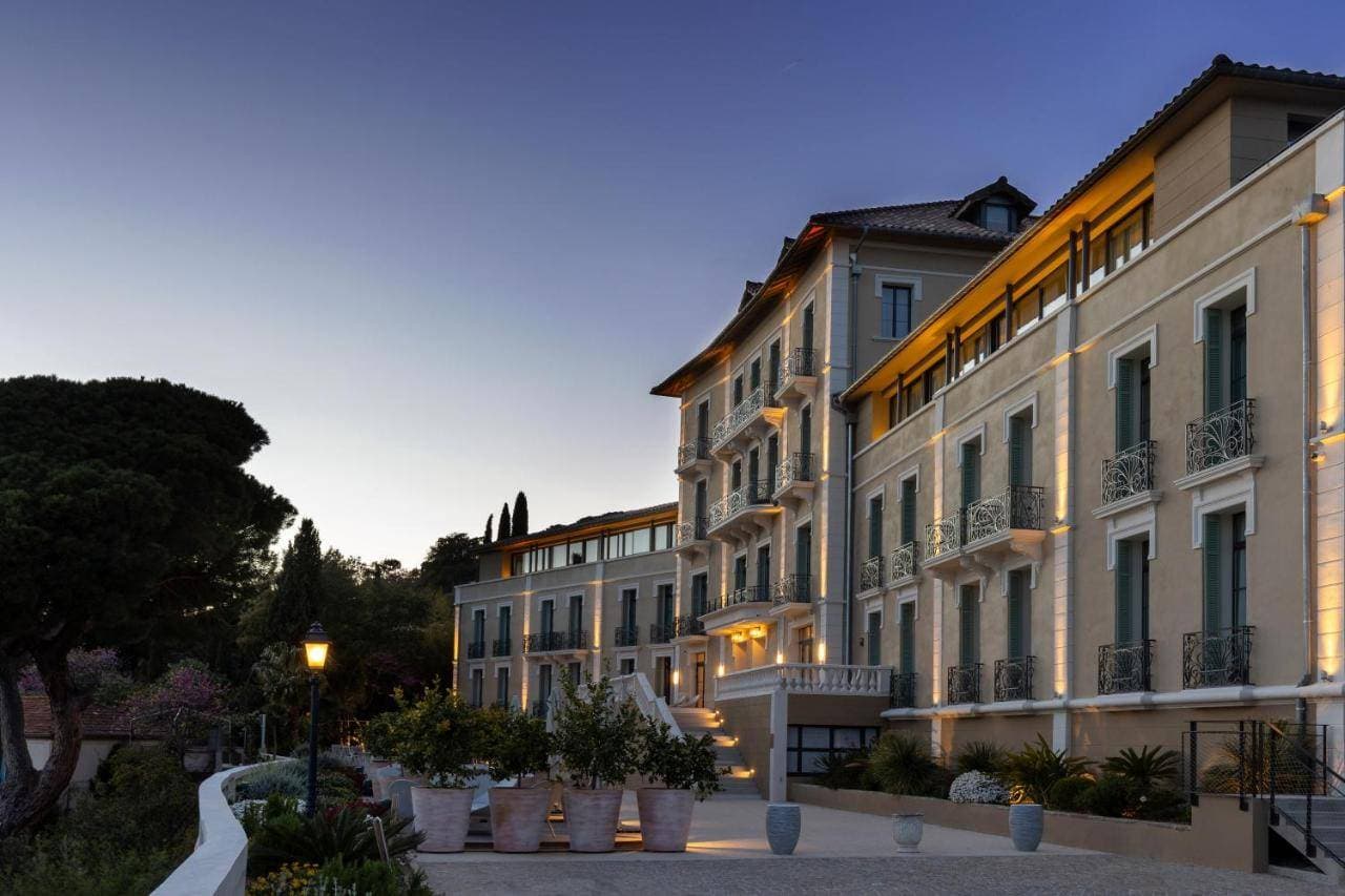 Eden Rose Grand Hotel, BW Premier Collection By Best Western 2