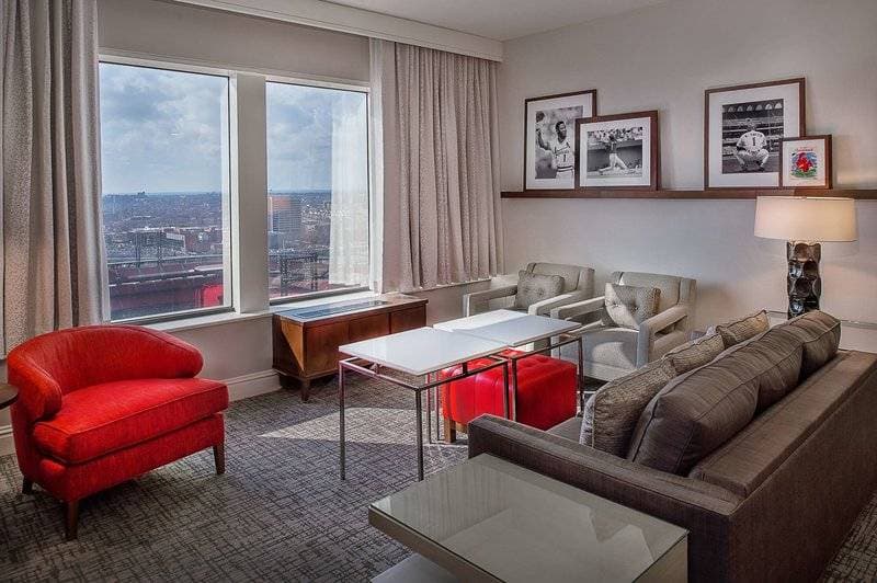 Hilton St. Louis at the Ballpark 15
