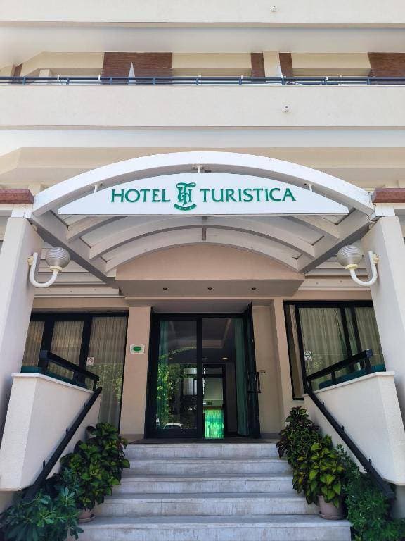 Hotel Turistica 3