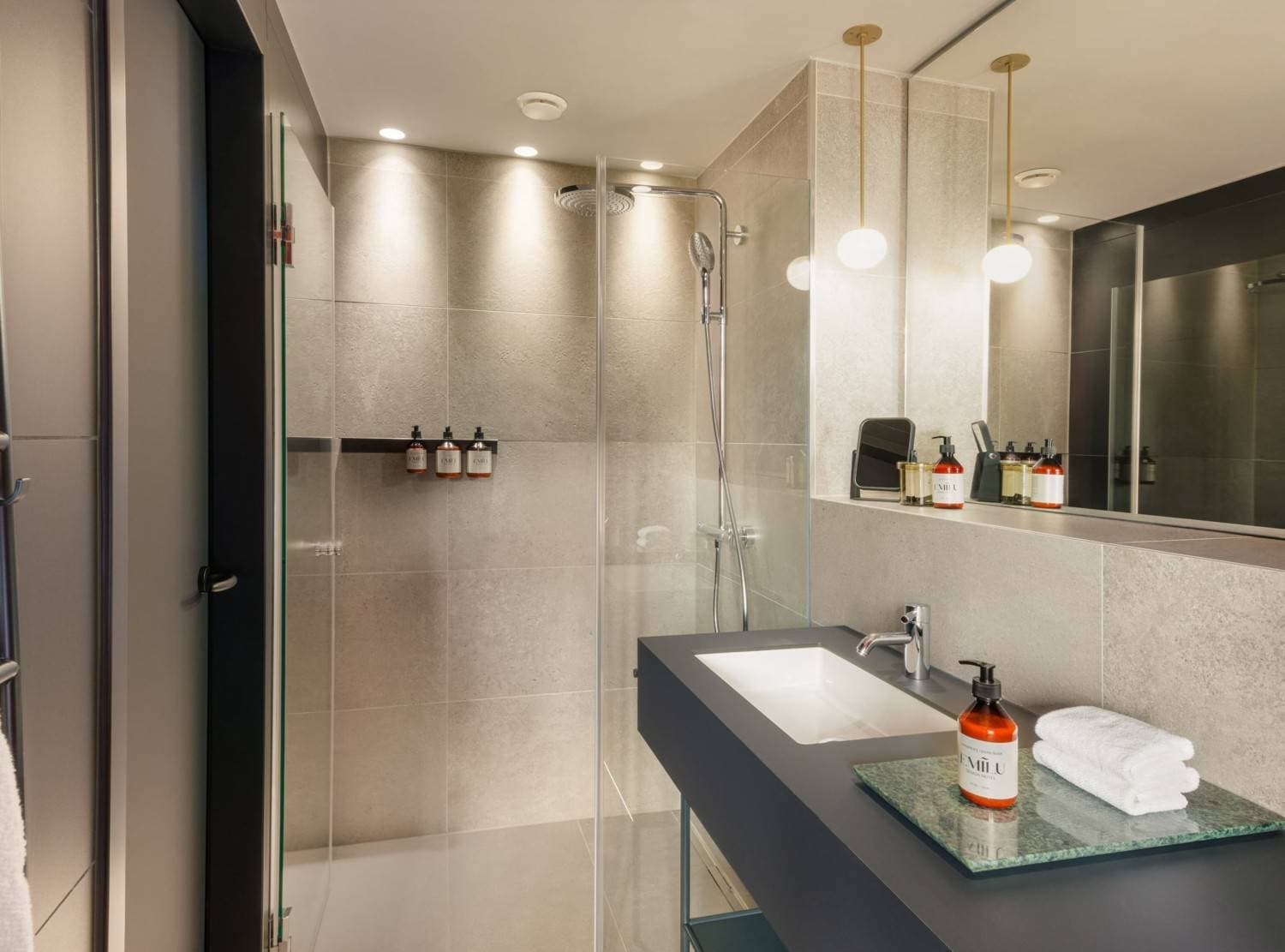 EmiLu Design Hotel 10