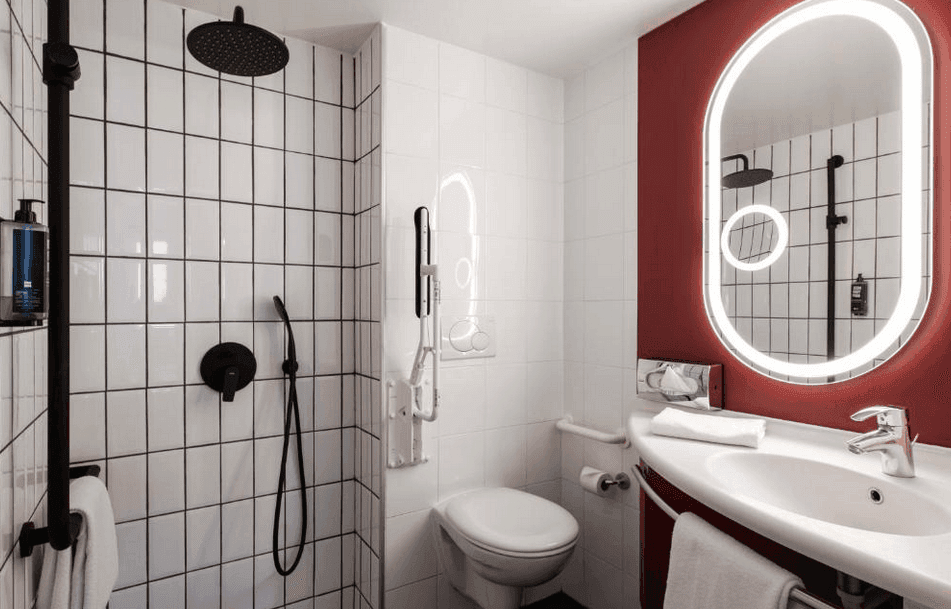 Ibis Lausanne Centre Hotel 15
