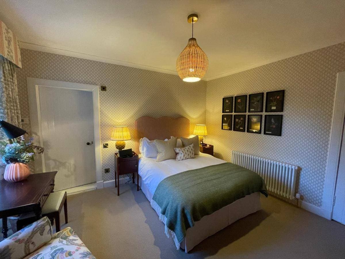 Cromlix 17