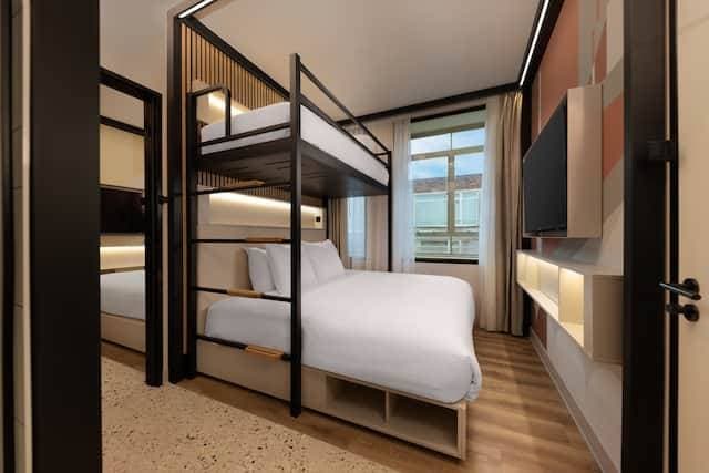 King room with Bunk bed