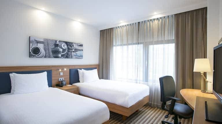Hampton by Hilton Amsterdam Airport Schiphol 10