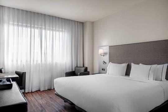 AC Hotel Gijón 10