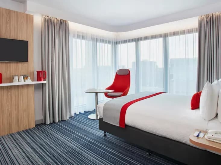Holiday Inn Express Wiesbaden 12