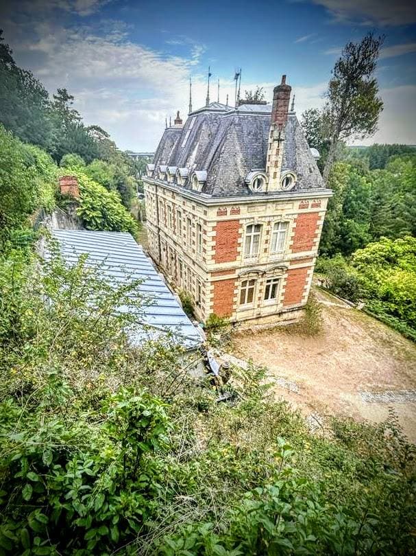 Le Château et l'Orangerie de la Mulotière 6