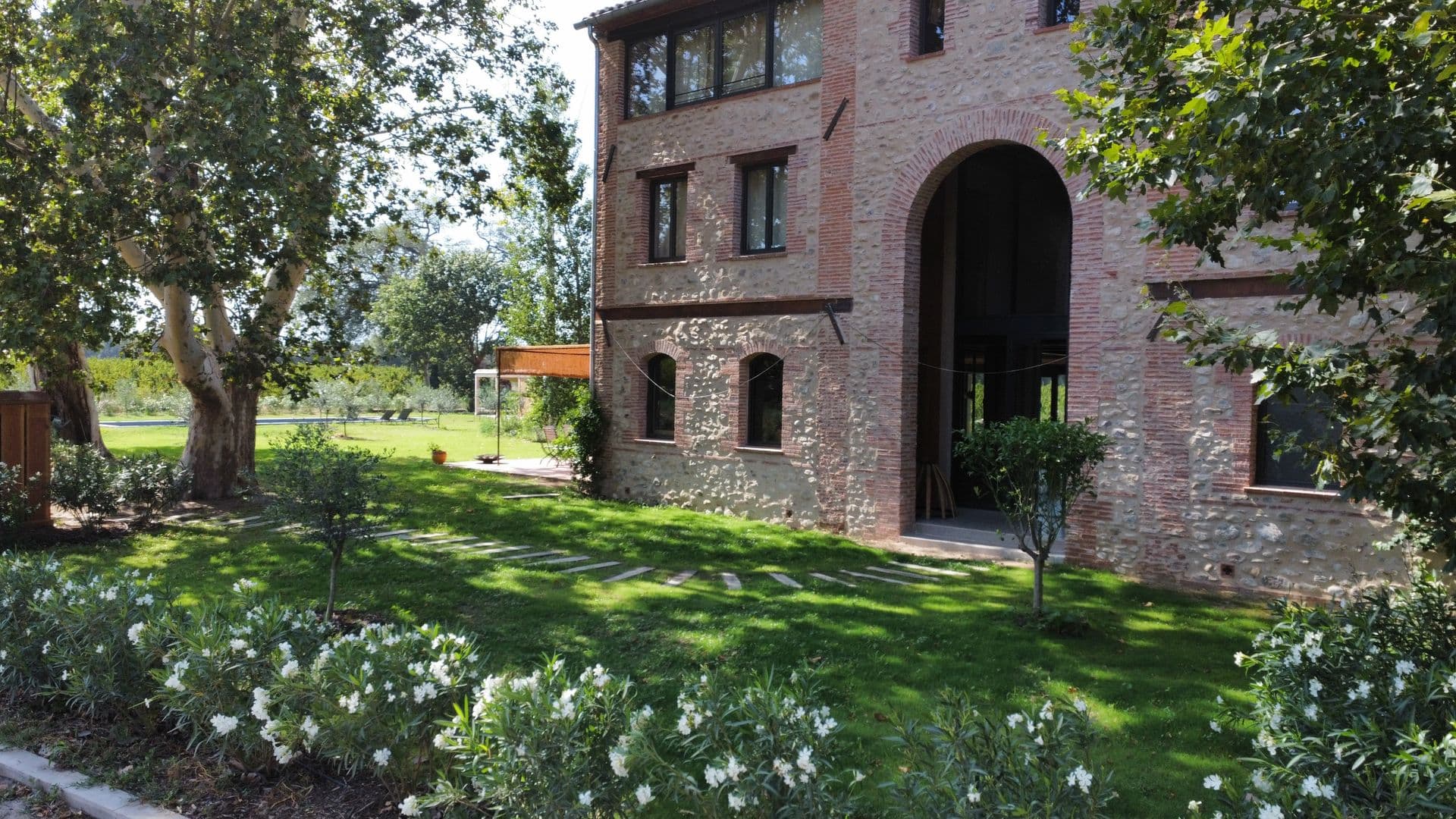Le Château de Villeclare & son gîte 20