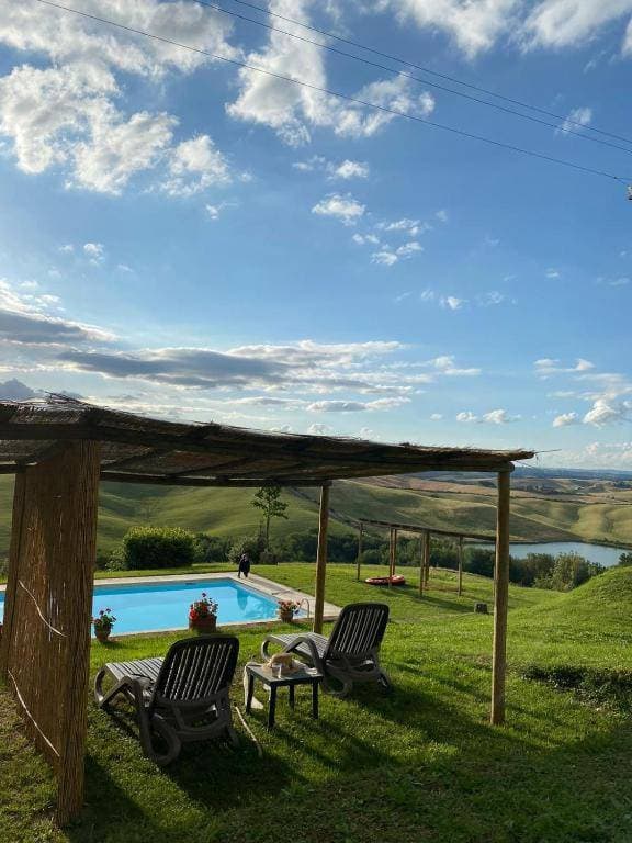 Villa e Fattoria di Radi 8