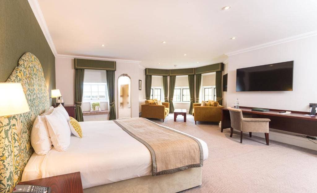 The Elvetham 27
