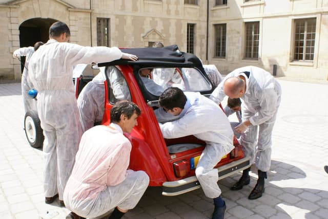 Animation Mécano 2CV - 1 voiture