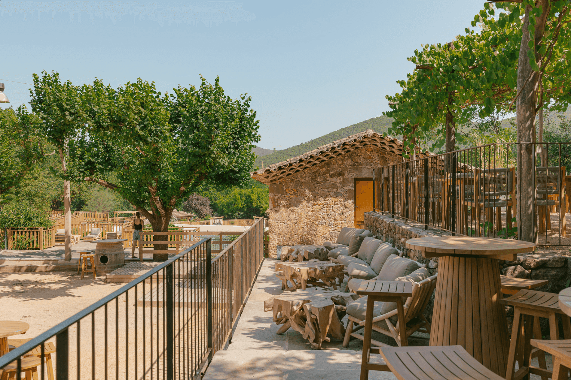 Slow Village - Anduze 16