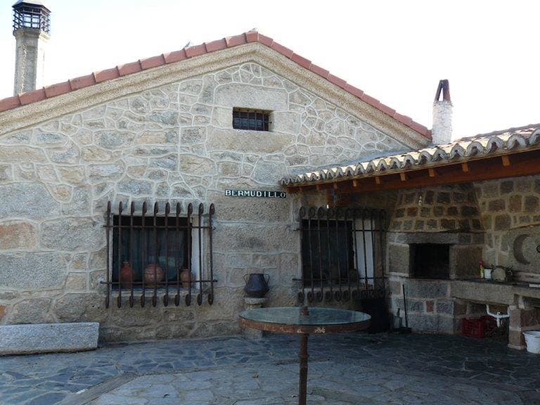 Casas de Bermudillo 1