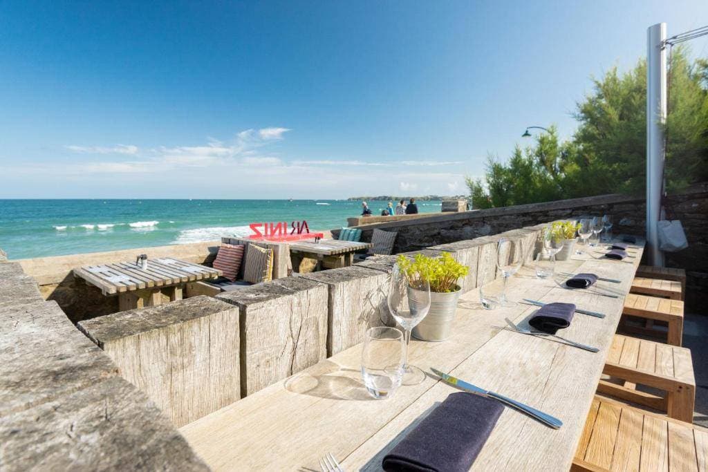 AR INIZ - Hôtel restaurant 7