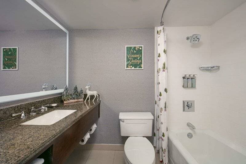 Sonesta Charlotte Lower South End 33