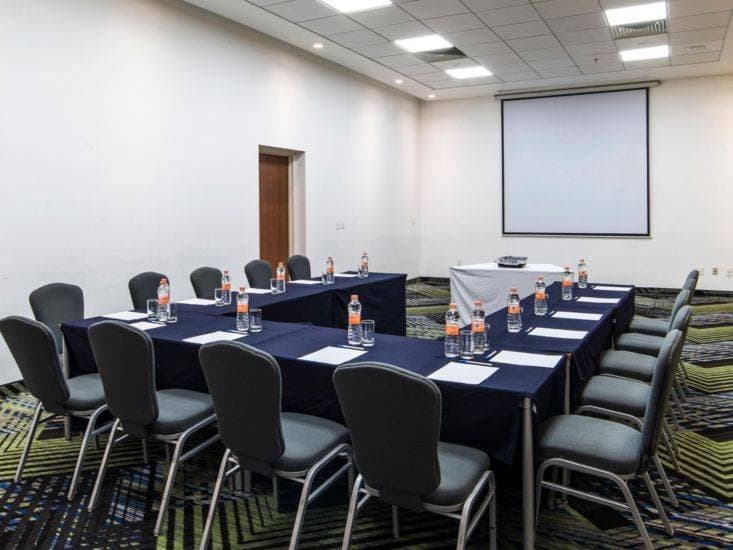 Holiday Inn Express Puebla 6