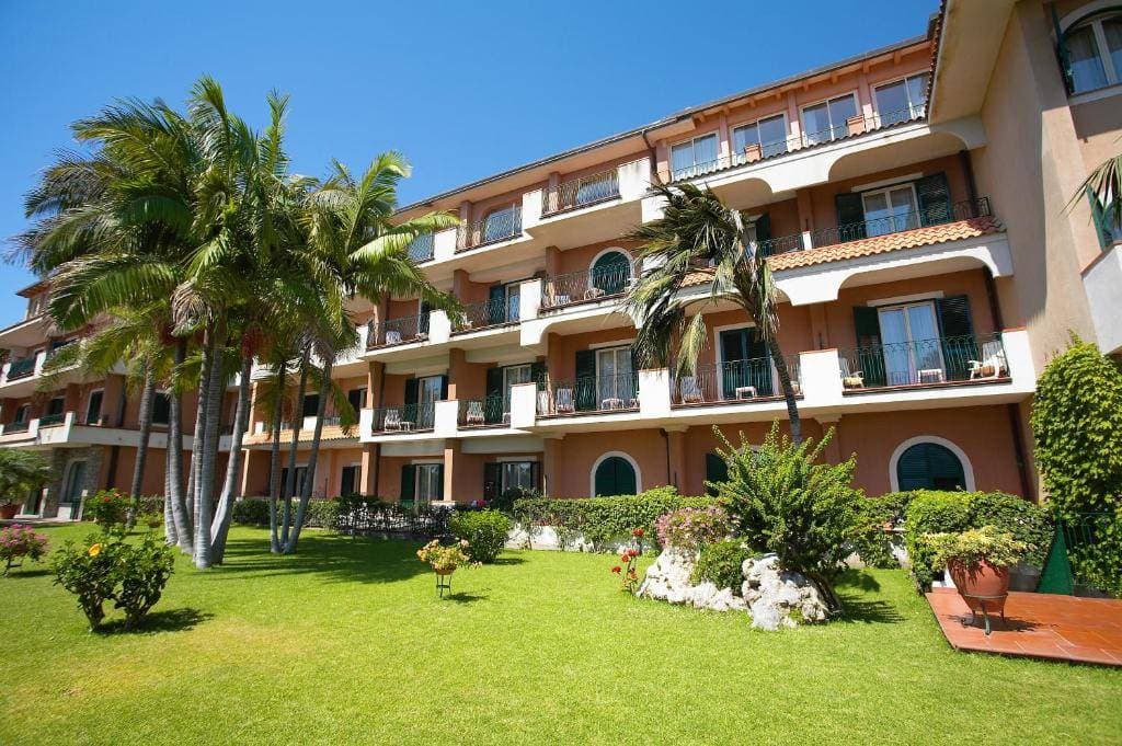 Hotel Caparena 1