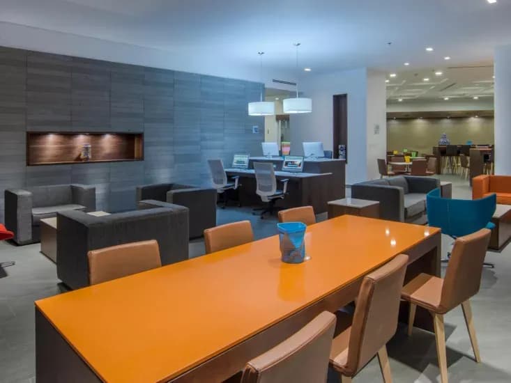 Holiday Inn Express Puebla 7