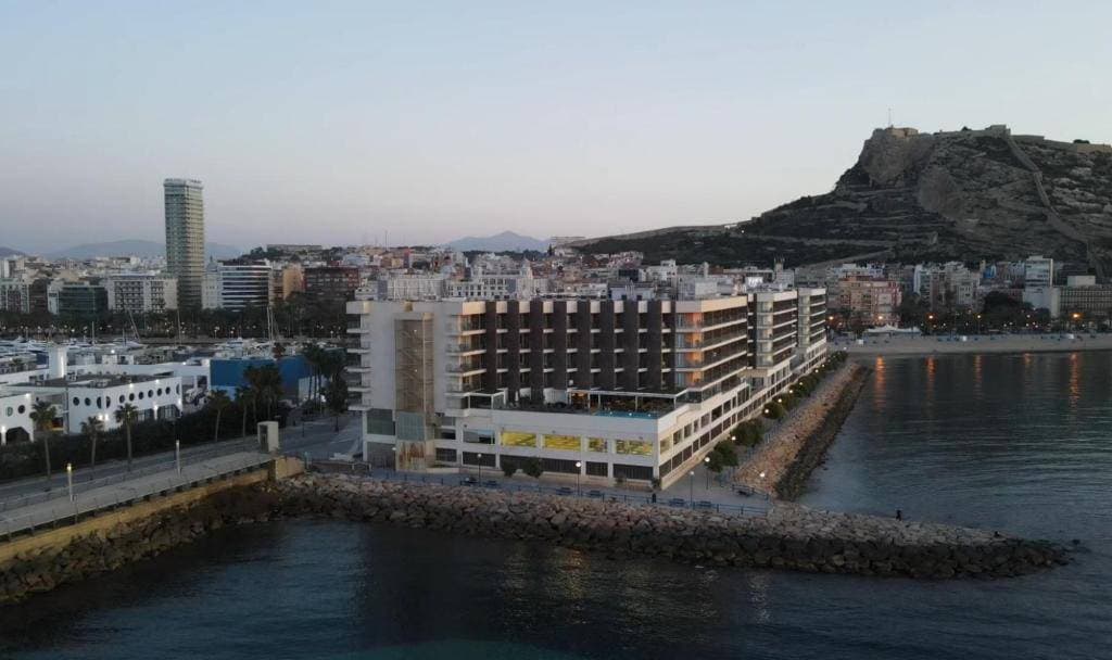 Hotel Suites del Mar by Meliá