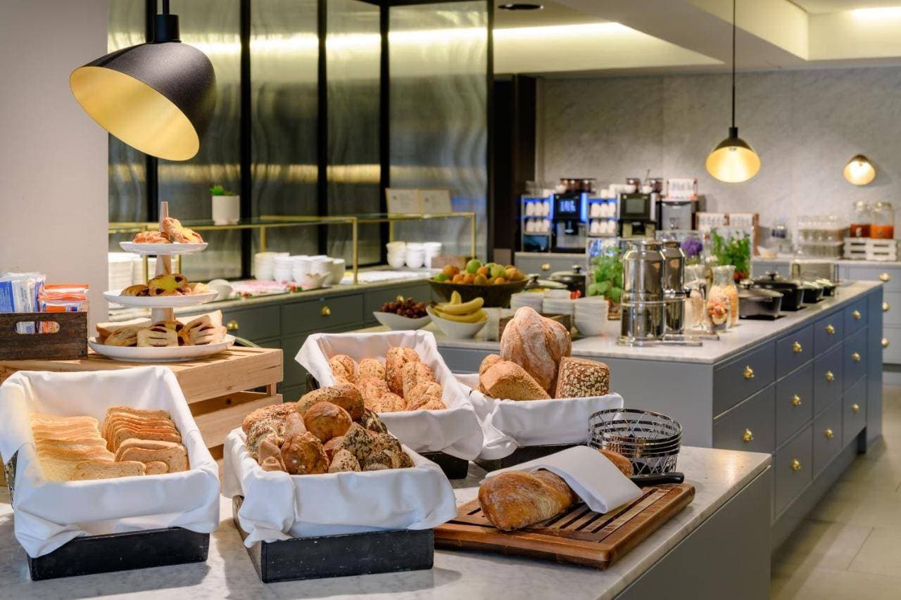 Mercure Hotel Wiesbaden City 11