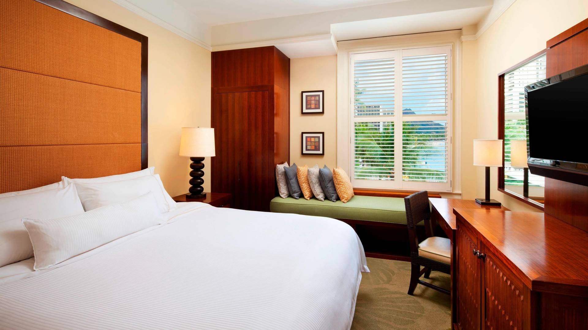 Moana Surfrider, A Westin Resort & Spa, Waikiki Beach 8