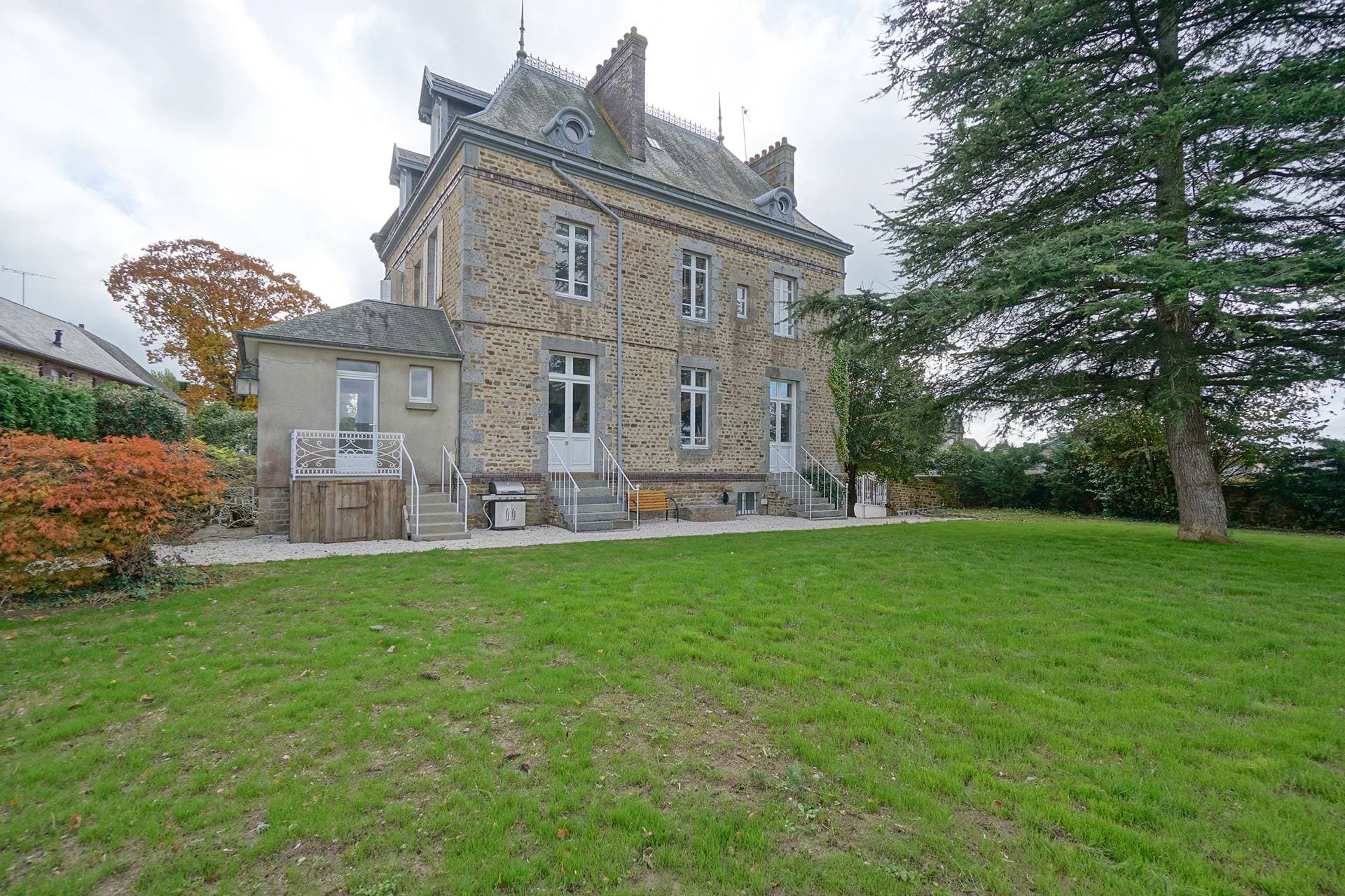 Le Manoir Ducey 37