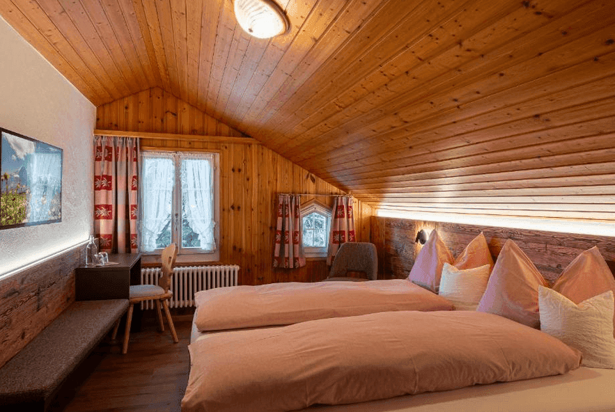 Hotel Alpenblick 9