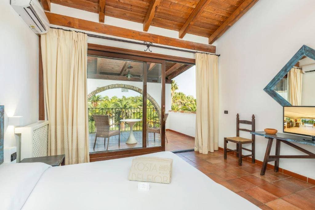 Hotel Costa dei Fiori 24